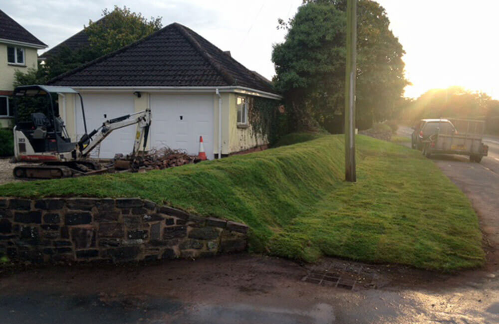 Lawn cutting and maintenance North Devon area